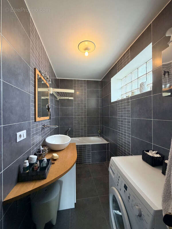 Aurillac secteur Gravier Appartement T3 77 m² avec garage - photo 10