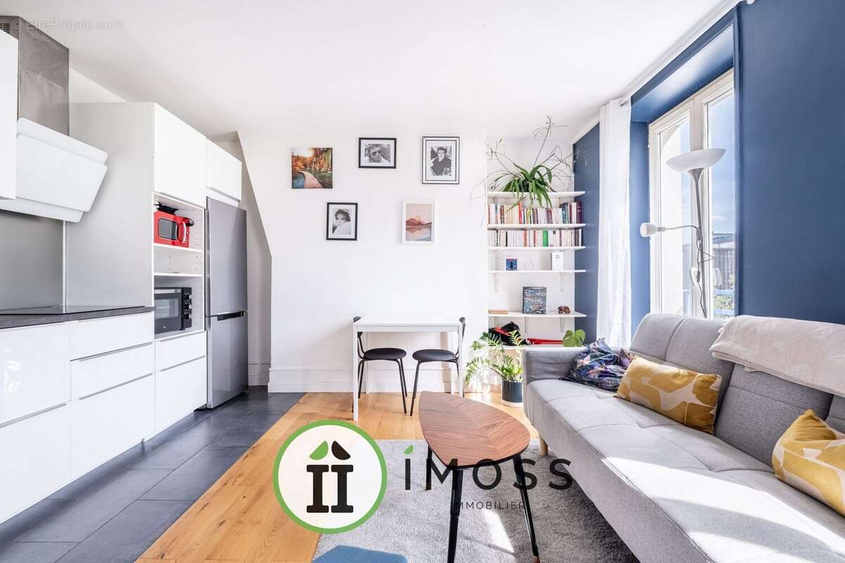 Appartement à PARIS-18E