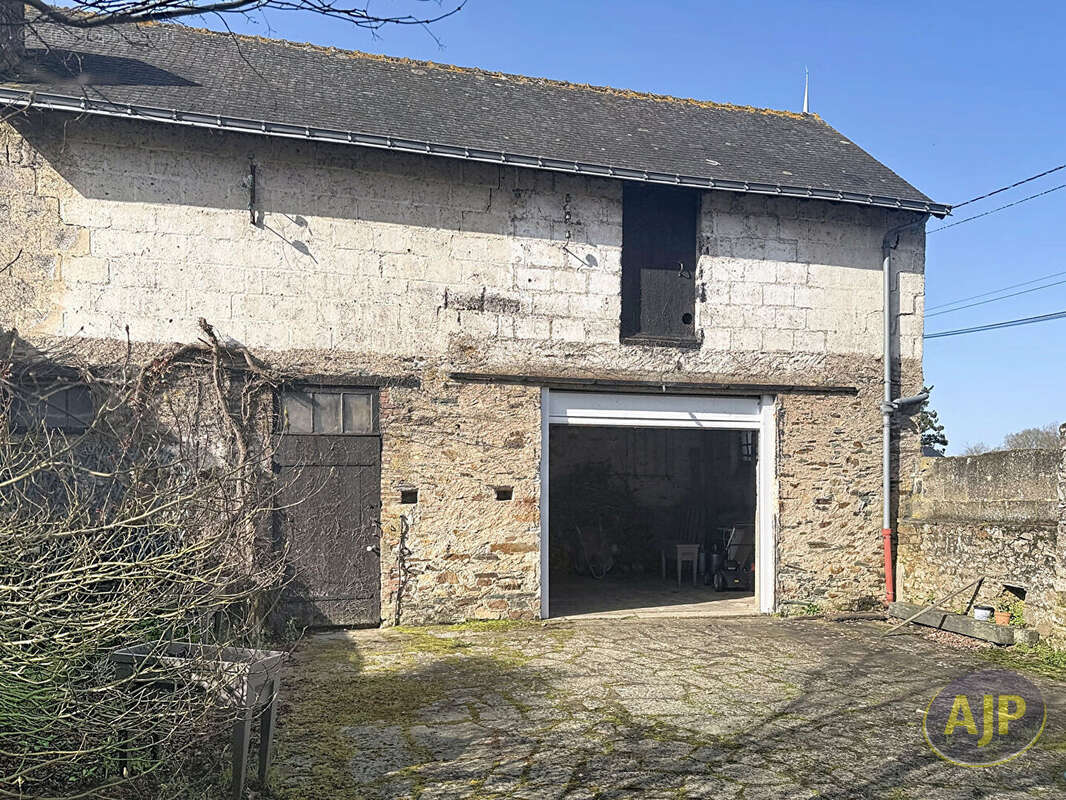 Maison à NORT-SUR-ERDRE