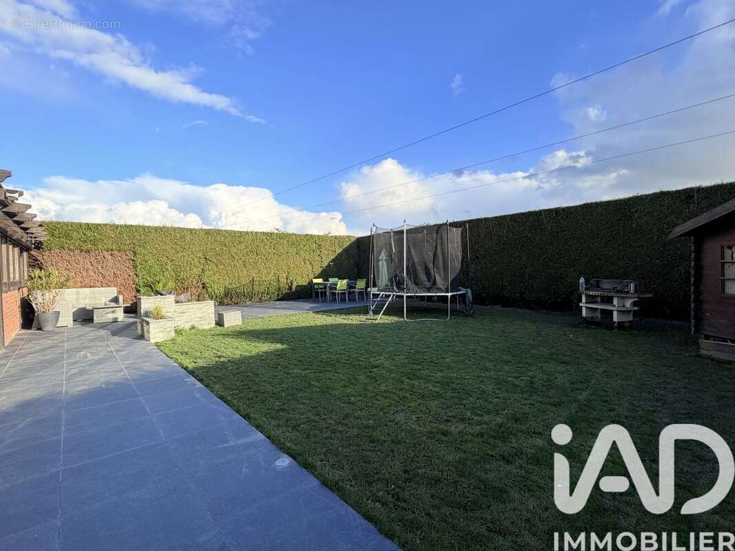 Photo 7 - Maison à MONCHECOURT