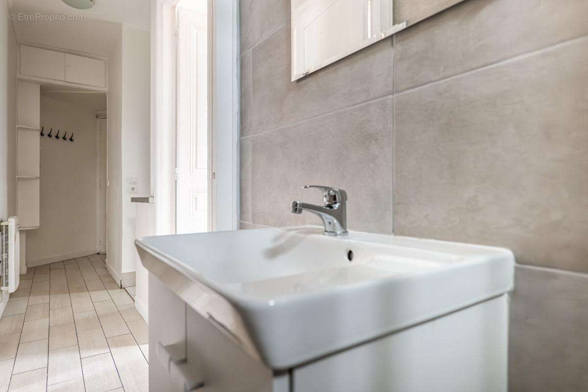 Appartement à MONTROUGE