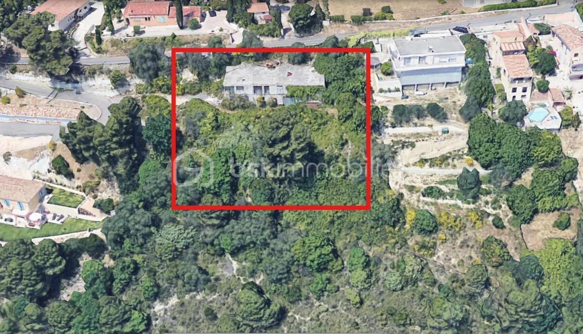 Colomars - ideal investisseur - maison en travaux inacheves - 500m² - terrain 1975 m² - 20 min nice - photo 2