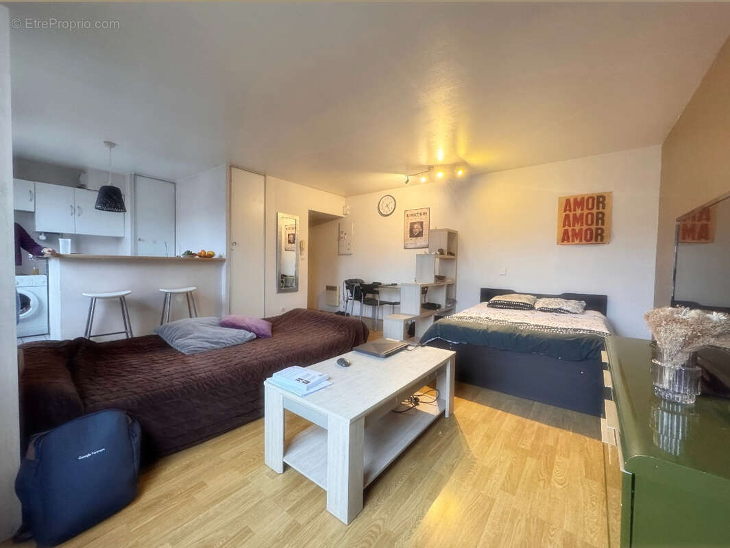 Appartement à PARIS-12E