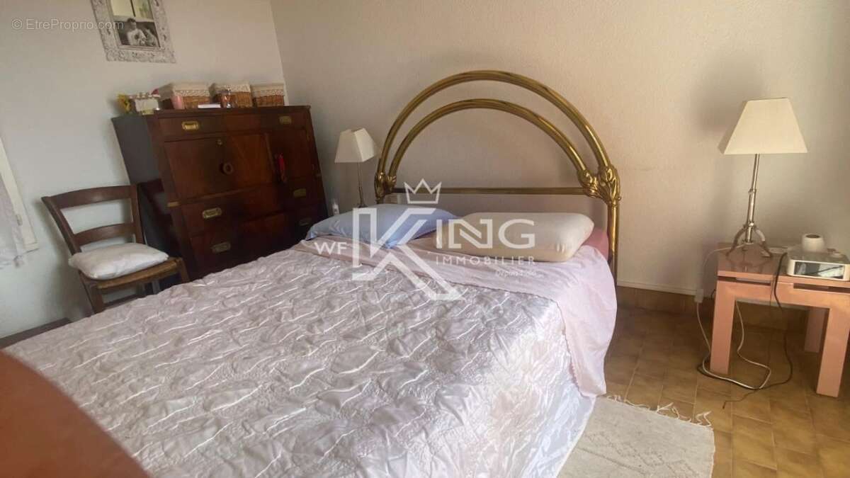 Maison à LES ISSAMBRES