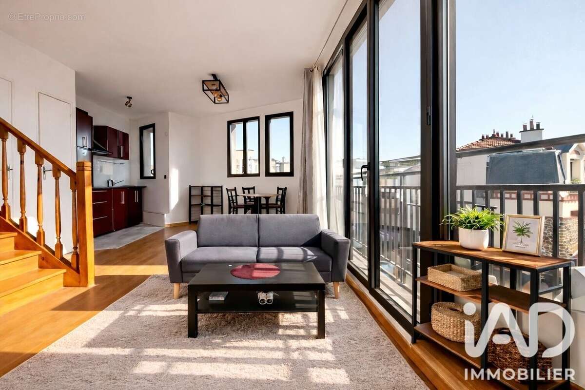 Photo 2 - Appartement à SURESNES