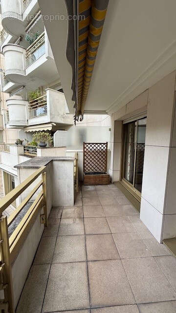 Appartement à LEVALLOIS-PERRET