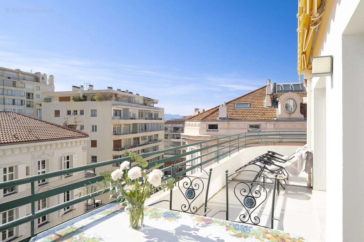 Appartement à CANNES
