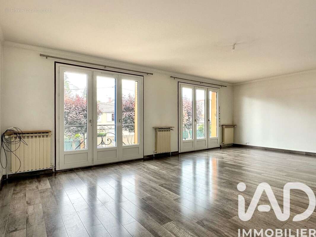 Photo 5 - Appartement à DRANCY
