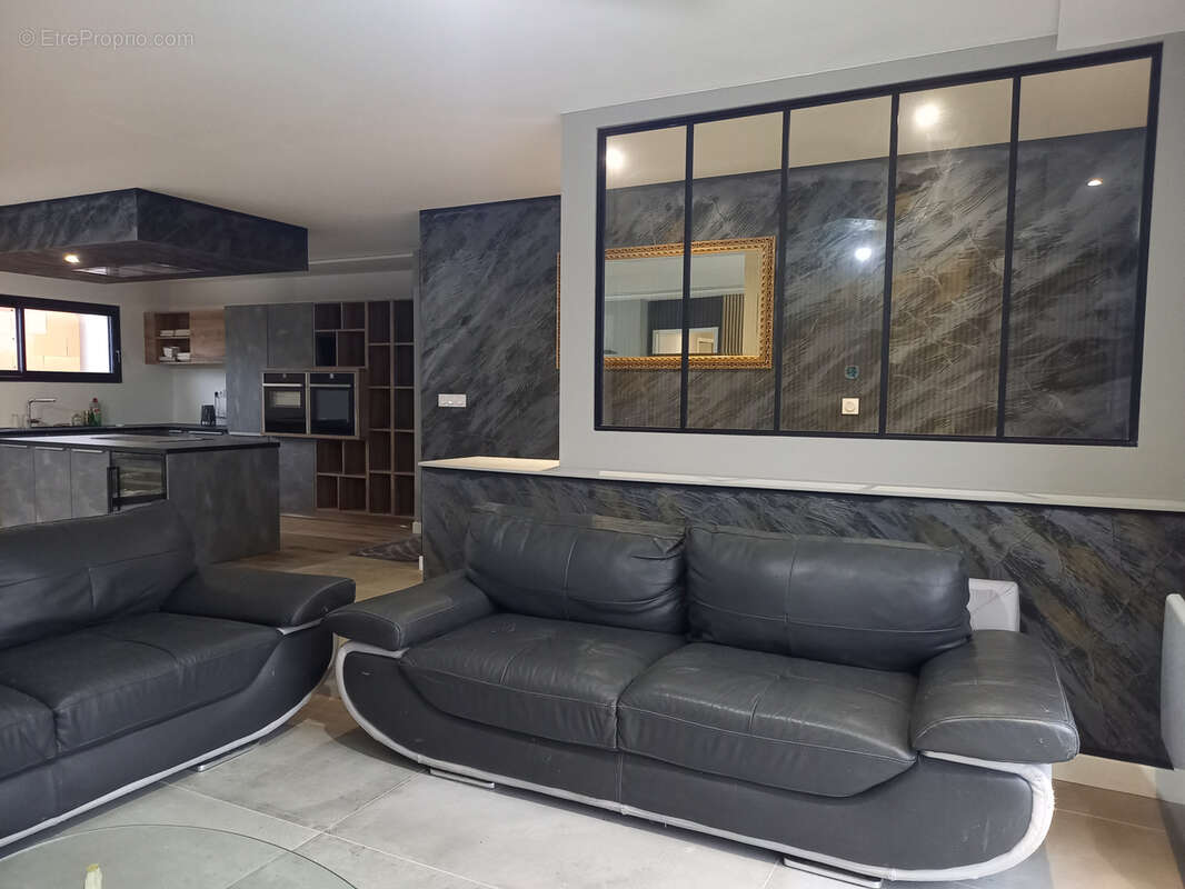 Maison à LEZAT-SUR-LEZE