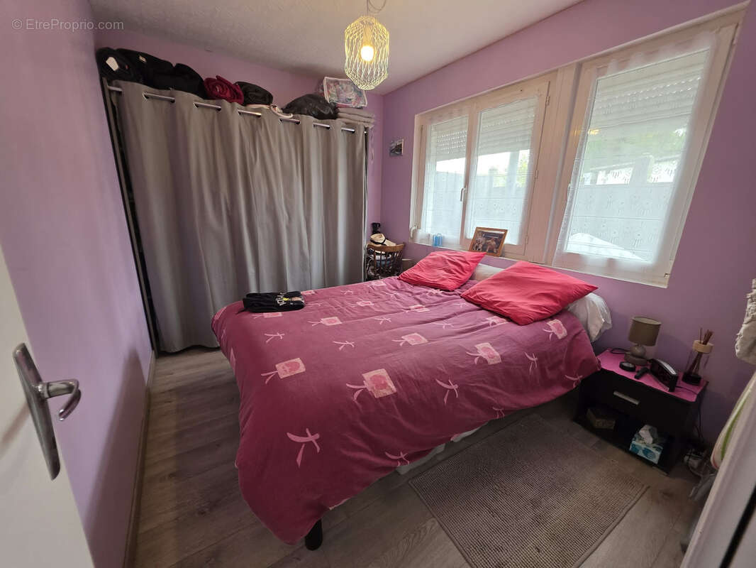 Maison à COURRIERES