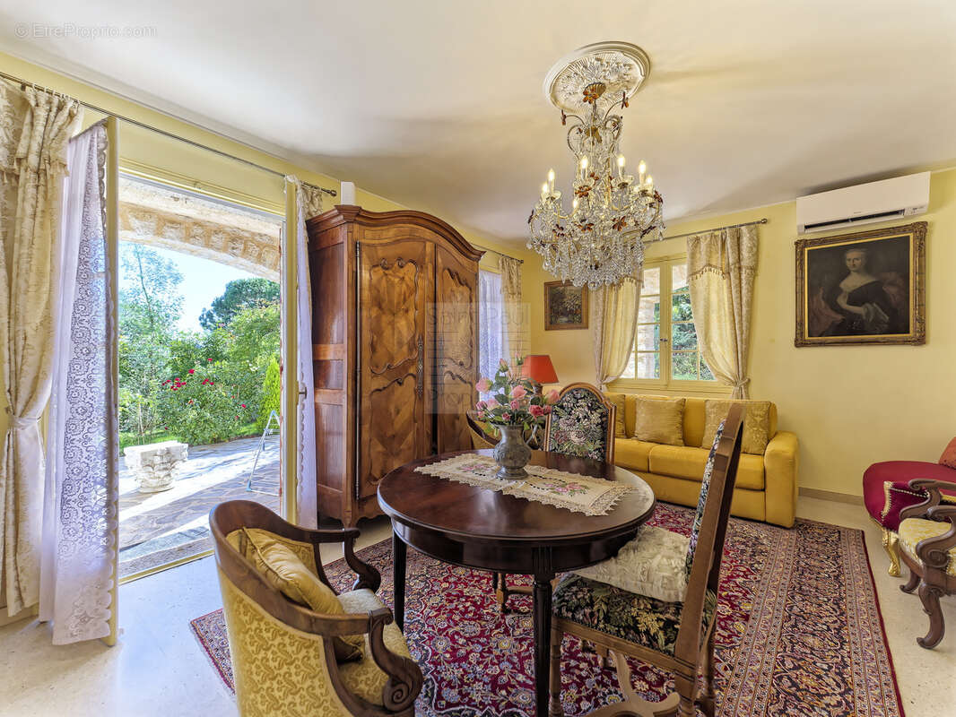 Maison à VENCE