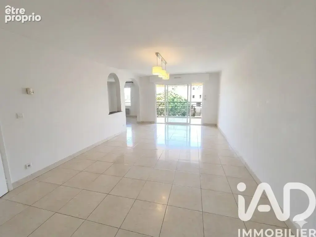 Photo 1 - Appartement à SAINT-RAPHAEL
