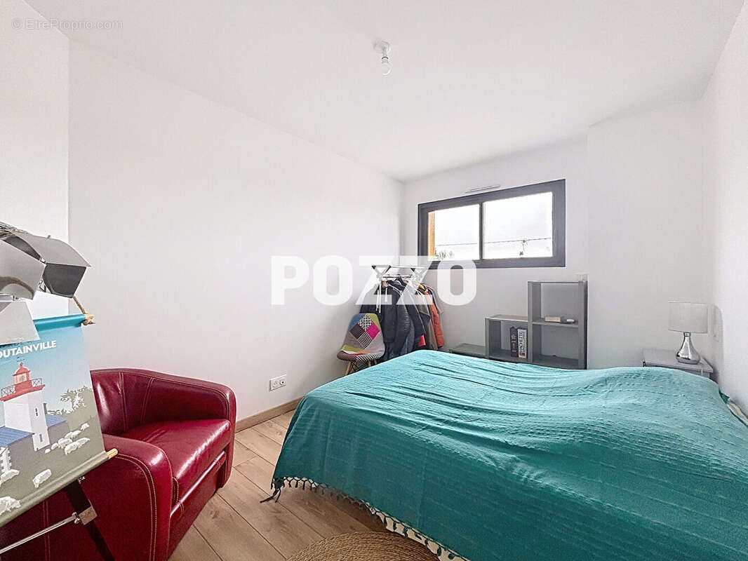 Maison à AGON-COUTAINVILLE