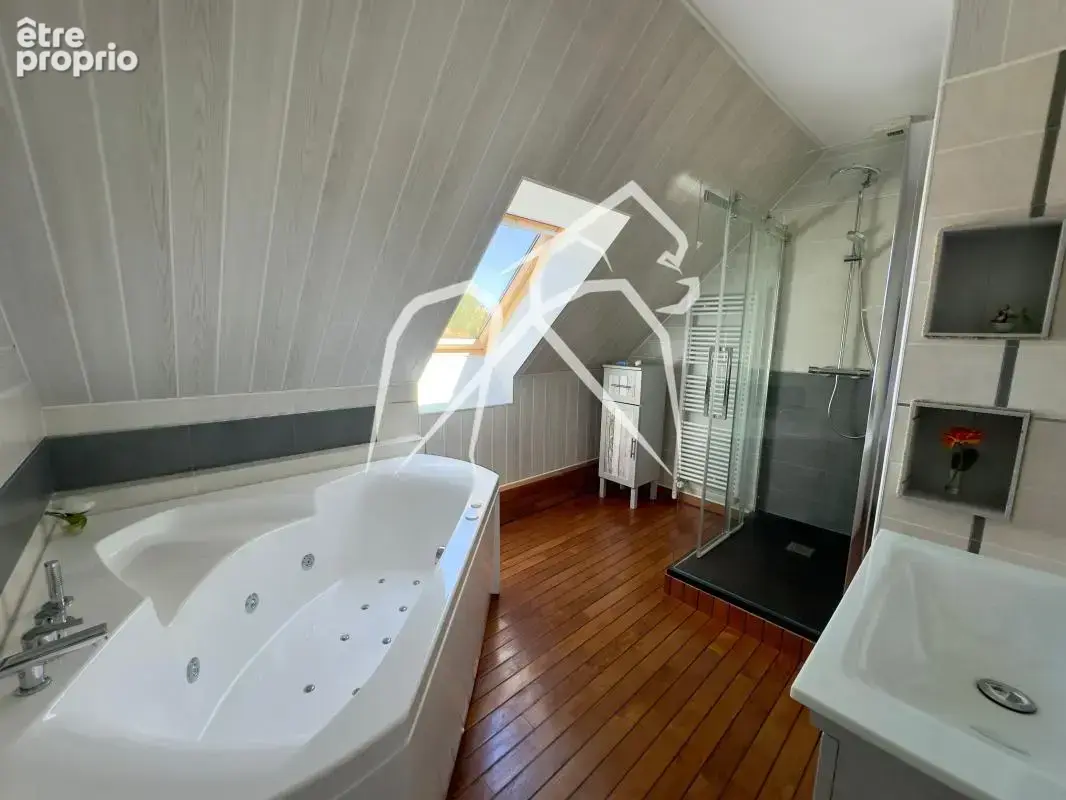 Maison contemporaine 145m²  Saint-Etienne-du-Rouvray (76800) - photo 9
