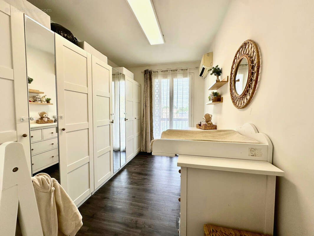 Appartement à MARSEILLE-10E