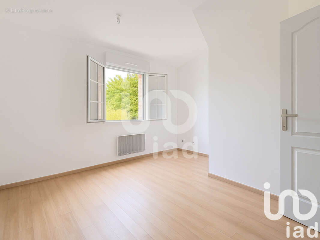 Photo 8 - Maison à SAINT-MICHEL-TUBOEUF