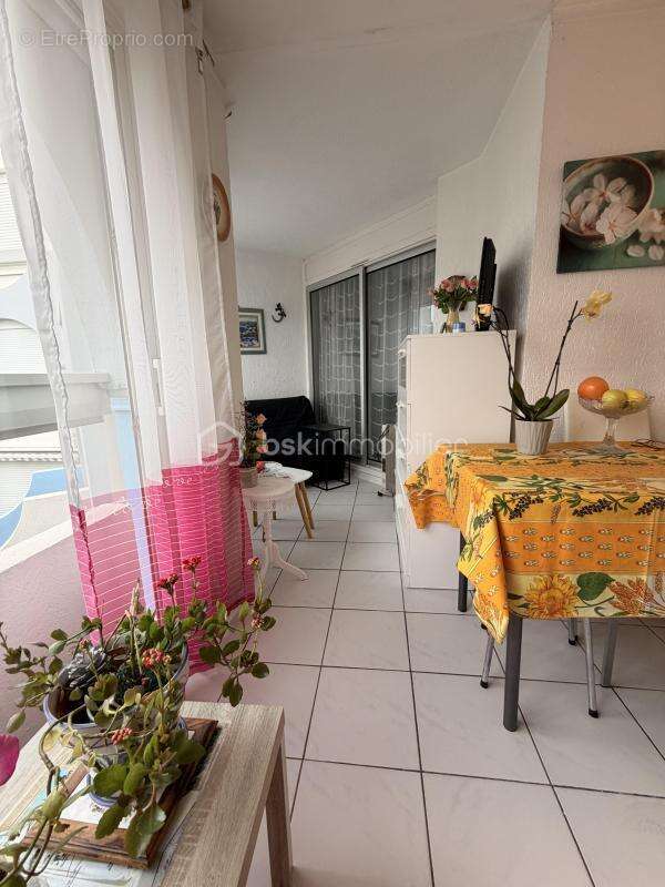 Spacieux 3 pièces avec terrasse et parking proche plage et centre-ville - photo 9