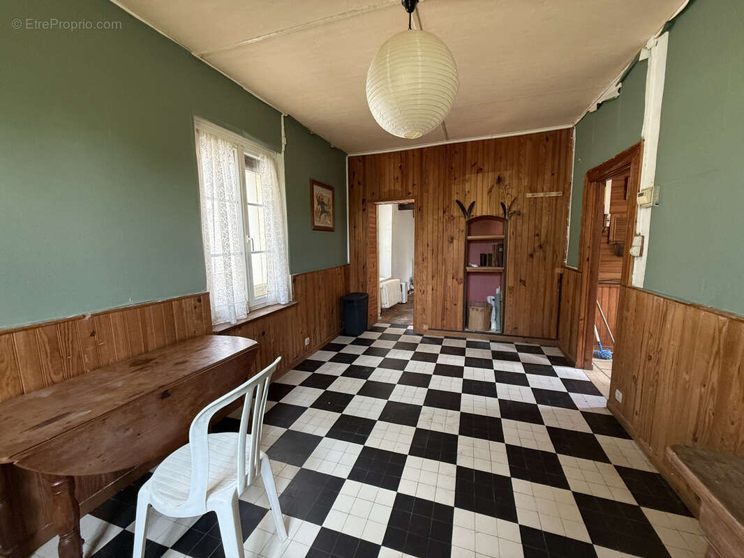 Maison de 63m2, 2 chambres à 2 min de Bueil et de la gare (53' direction St Lazare) - photo 3