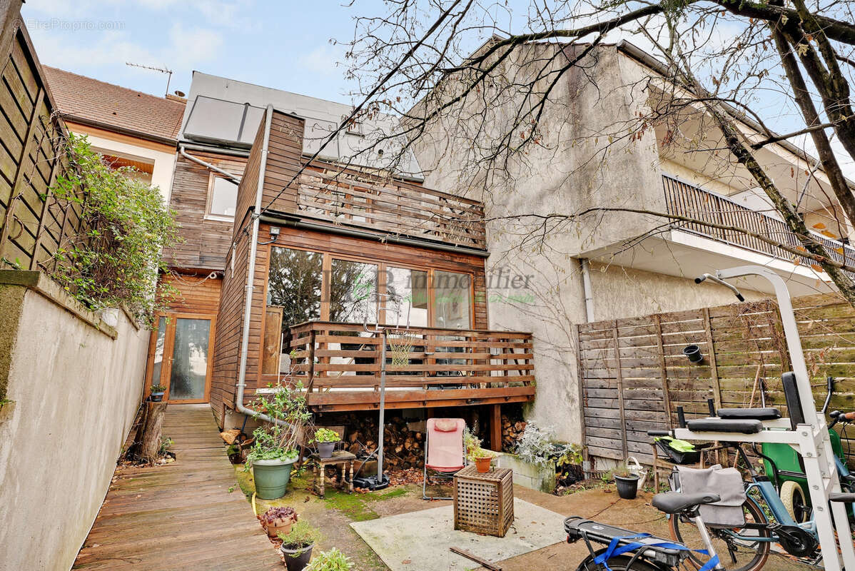 Maison à FONTENAY-SOUS-BOIS