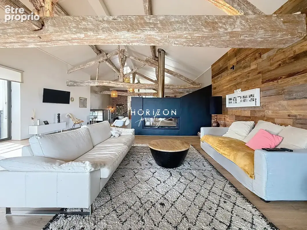 Maison 12 pièces 460 m² à vendre à Saint-Pierre-Le-Vieux (71520) - photo 3