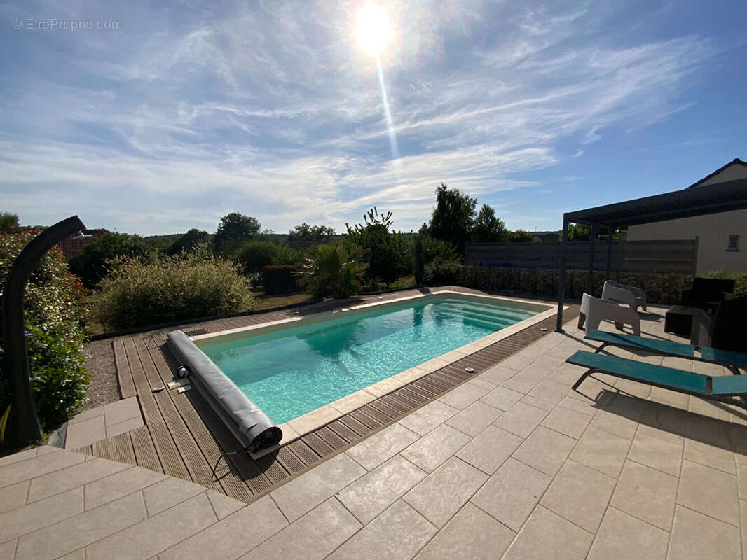 Pavillon F7 -5 chambres - piscine - photo 9