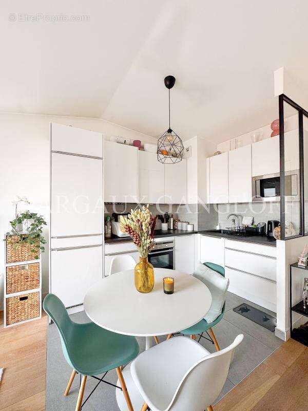 Appartement à ASNIERES-SUR-SEINE