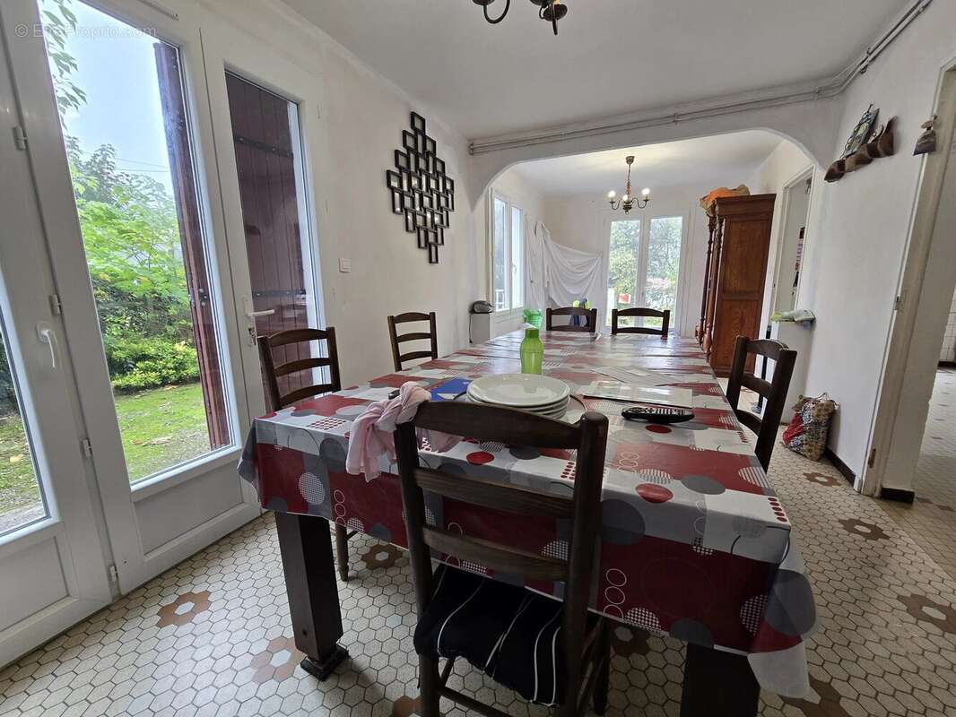 Maison spacieuse près d'Eymet - photo 8