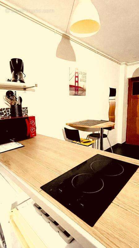 Studio meublé avec locataire en place à Saint Etienne 1 pièce 27 m2 - photo 5