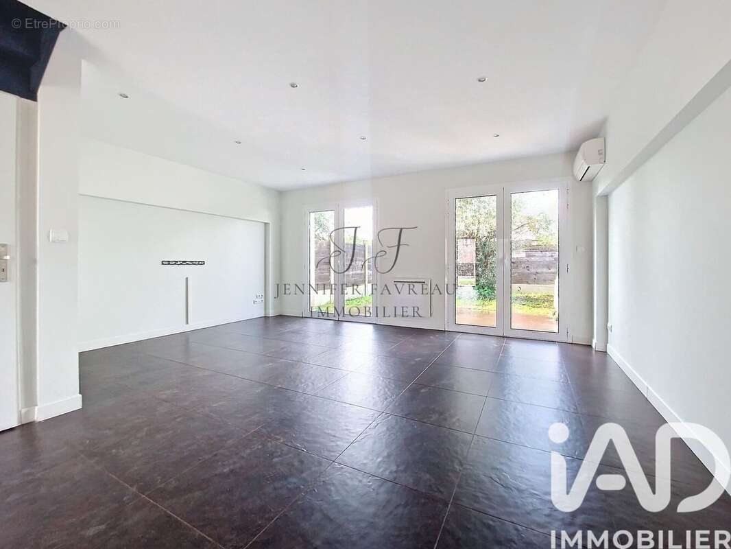 Photo 2 - Maison à SAINT-GERMAIN-DU-PUCH