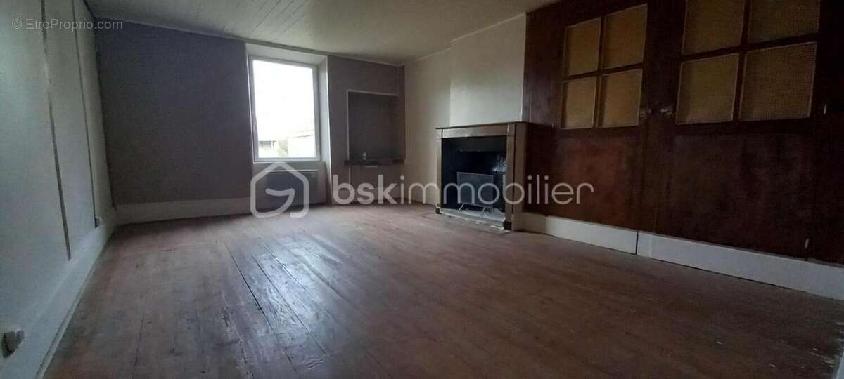 Maison à BOURBONNE-LES-BAINS