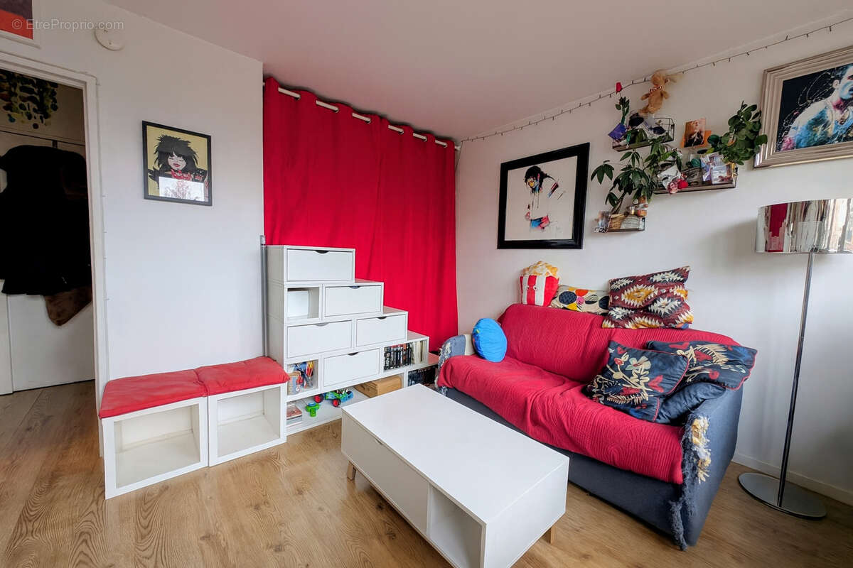 Appartement à ROSNY-SOUS-BOIS