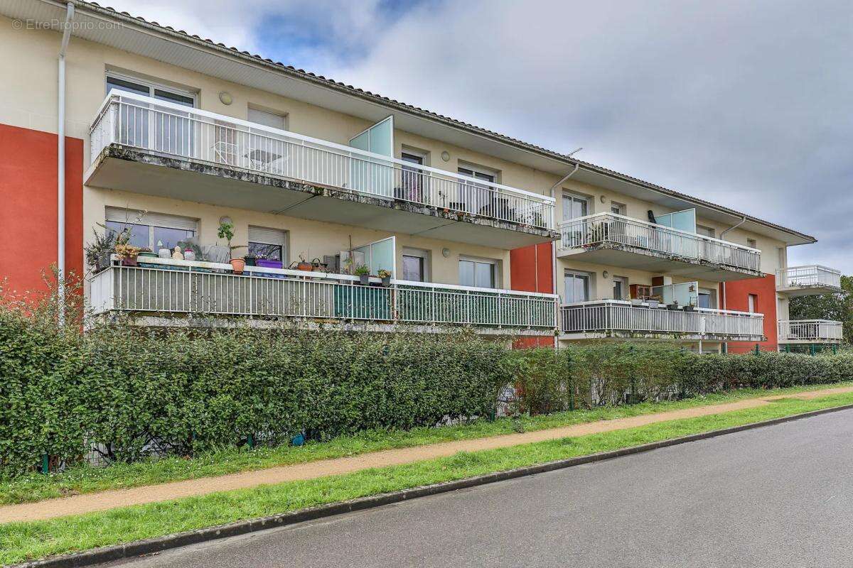 Appartement à BELIN-BELIET