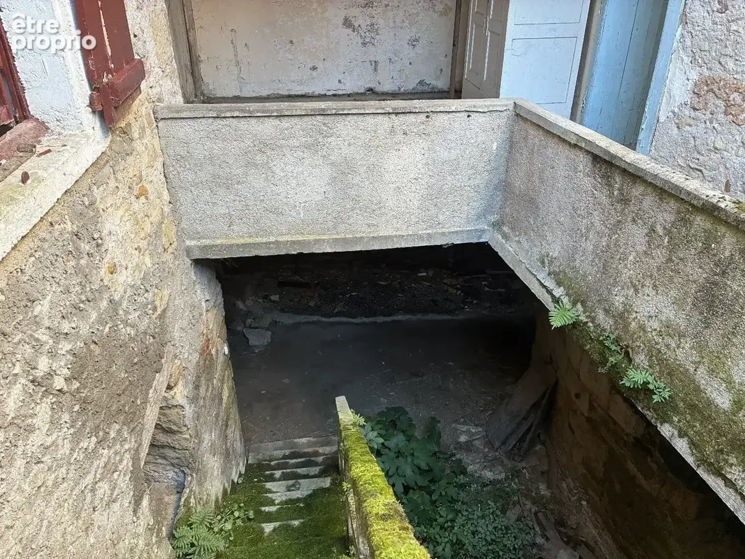 Ensemble de deux Maisons de village en pierres avec patio à rénover - photo 18