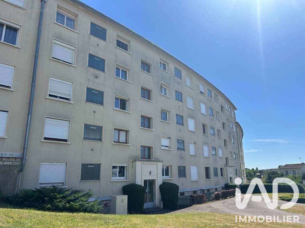 Photo 3 - Appartement à AUXERRE