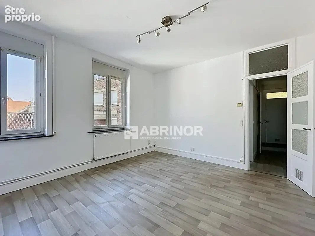 Appartement 2 chambres - centre ville - photo 2