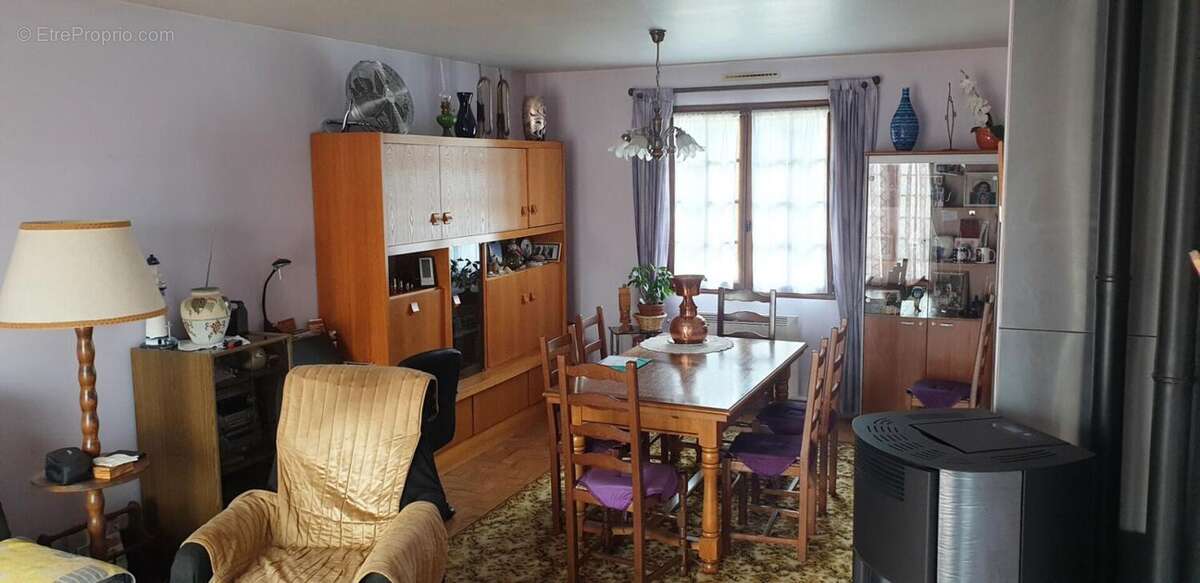 Maison à NOYERS-SUR-CHER