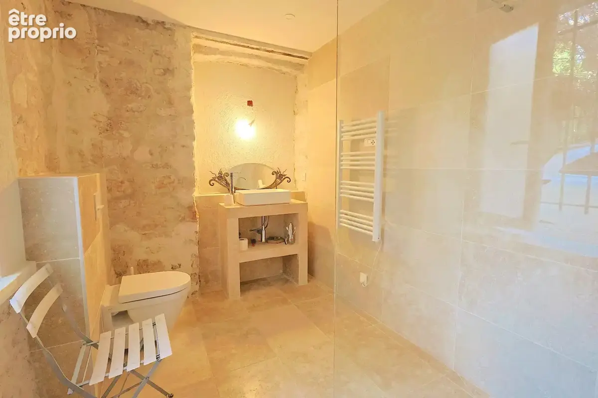 Exclusivité – vallauris – ancienne bergerie rénovée – 193 m² – 5 chambres – piscine - photo 21