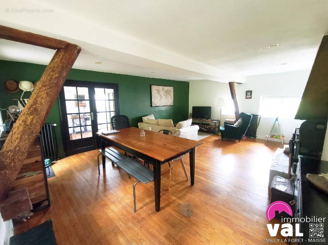 Appartement à MAISSE