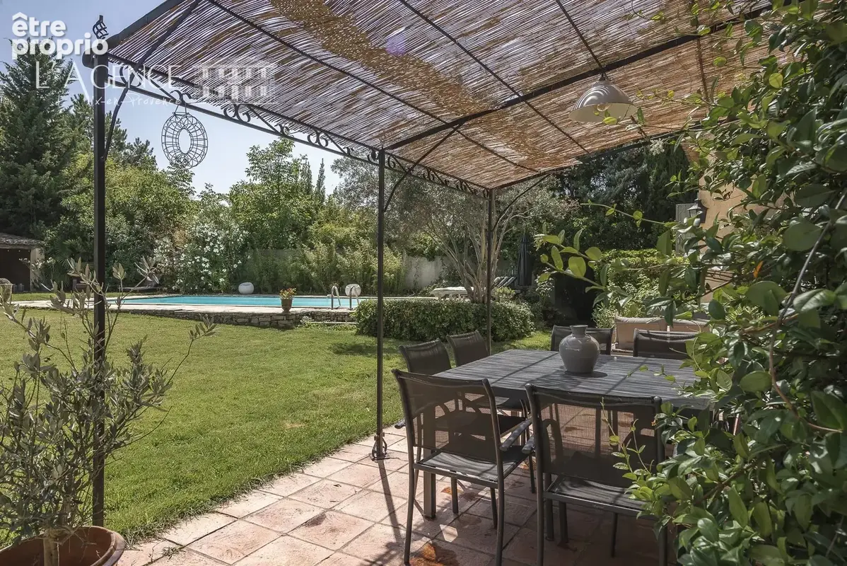 Maison 5 pièces 143 m² à vendre à Aix-En-Provence (13100) - photo 3
