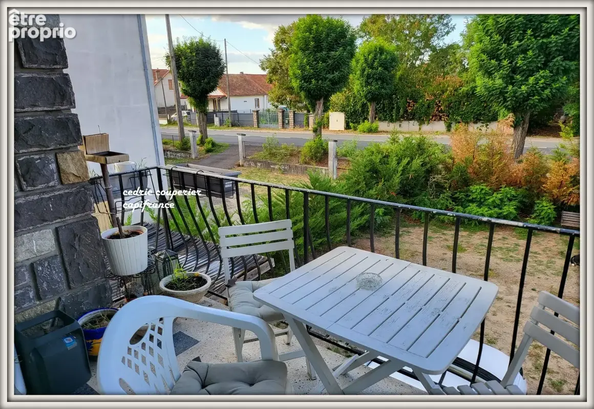 Maison à vendre 7 pièces LEZOUX (63) - photo 9