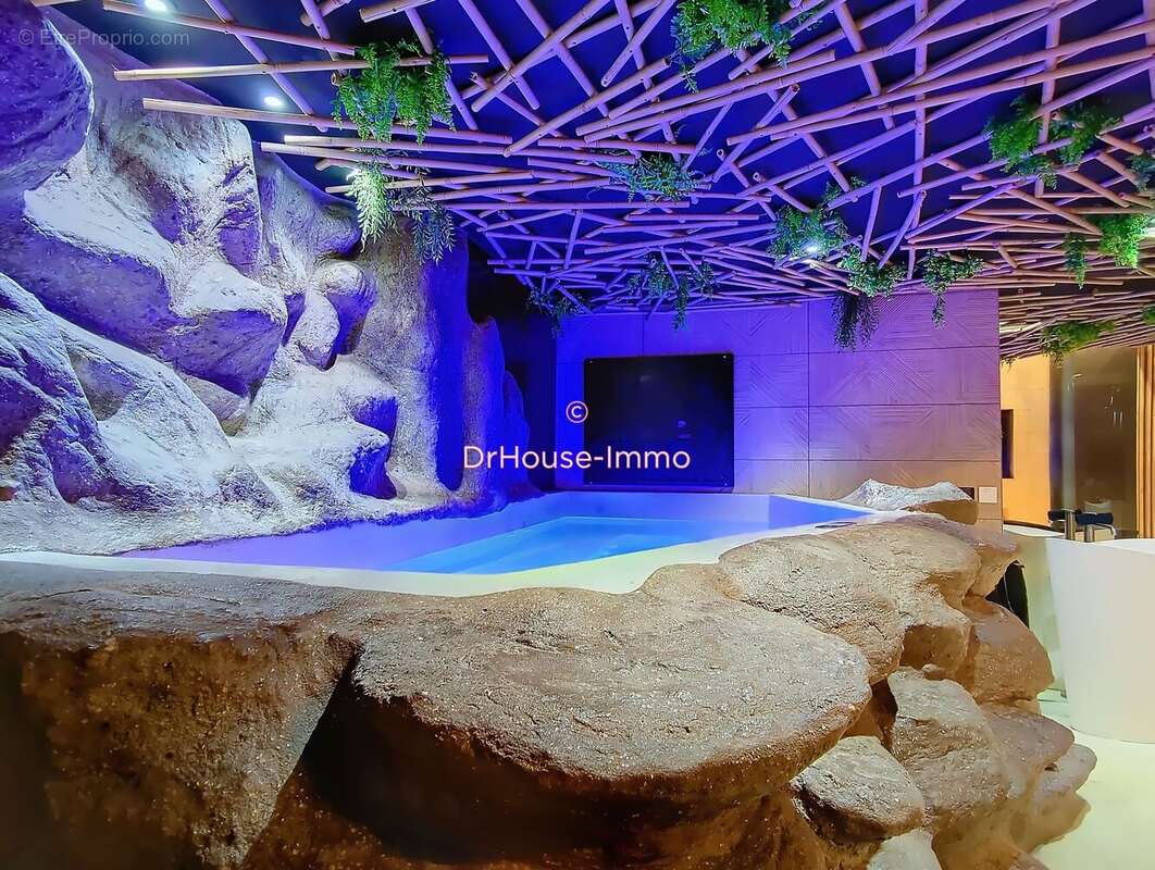 Commerce à BORDEAUX