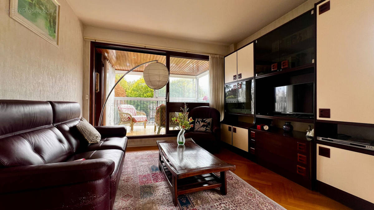 Appartement à LE CHESNAY