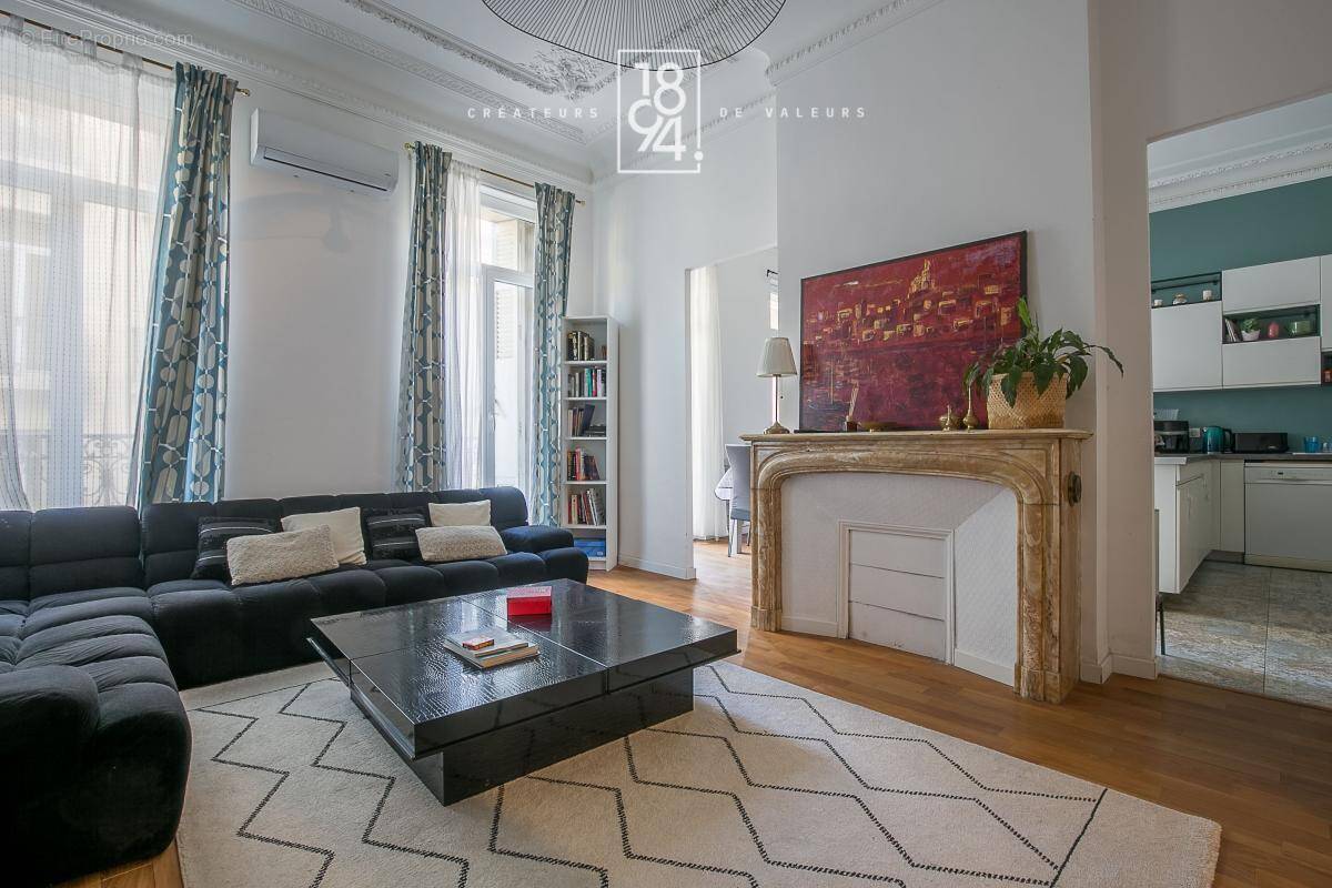 Appartement à MARSEILLE-6E