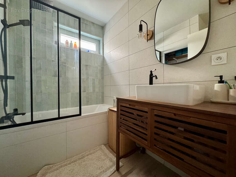Maison à vendre 4 pièces PELLOUAILLES LES VIGNES (49) - photo 4