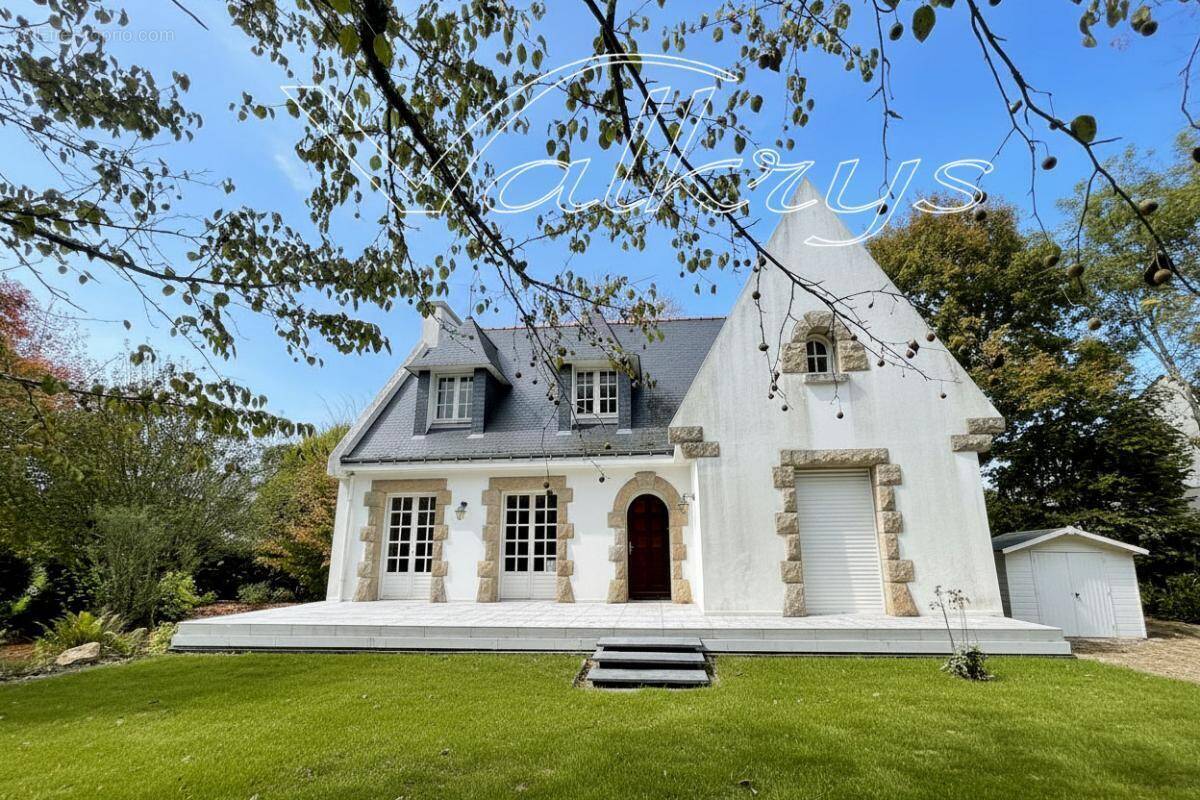 Maison à CLOHARS-CARNOET