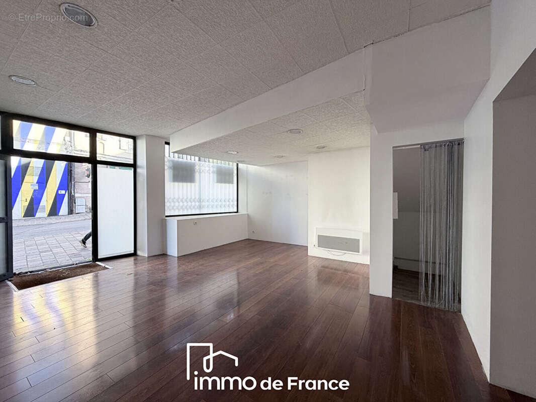 Local commercial Rodez 55 m2 - photo 6