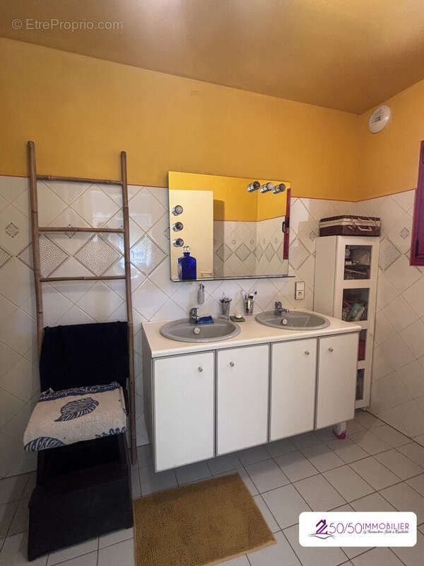 Maison 141 m² à Treflaouenan  - photo 9