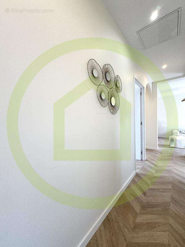 Appartement à ROQUEBRUNE-CAP-MARTIN