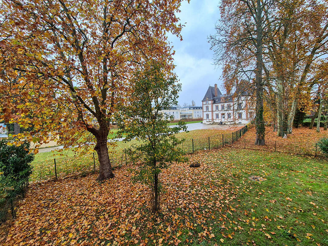 Appartement à DAMMARIE-LES-LYS