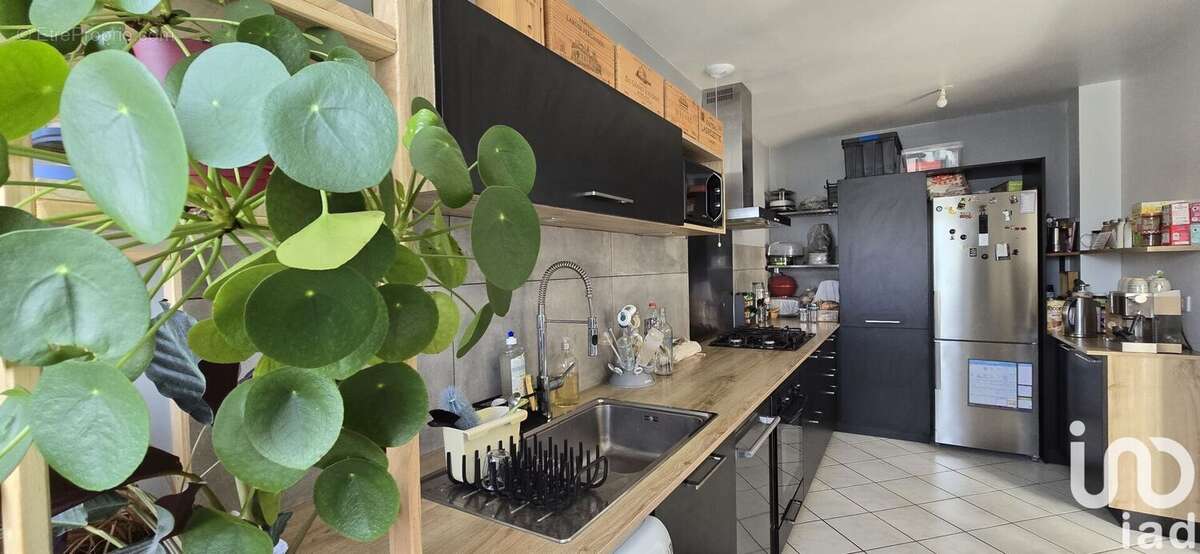 Photo 4 - Appartement à RILLIEUX-LA-PAPE